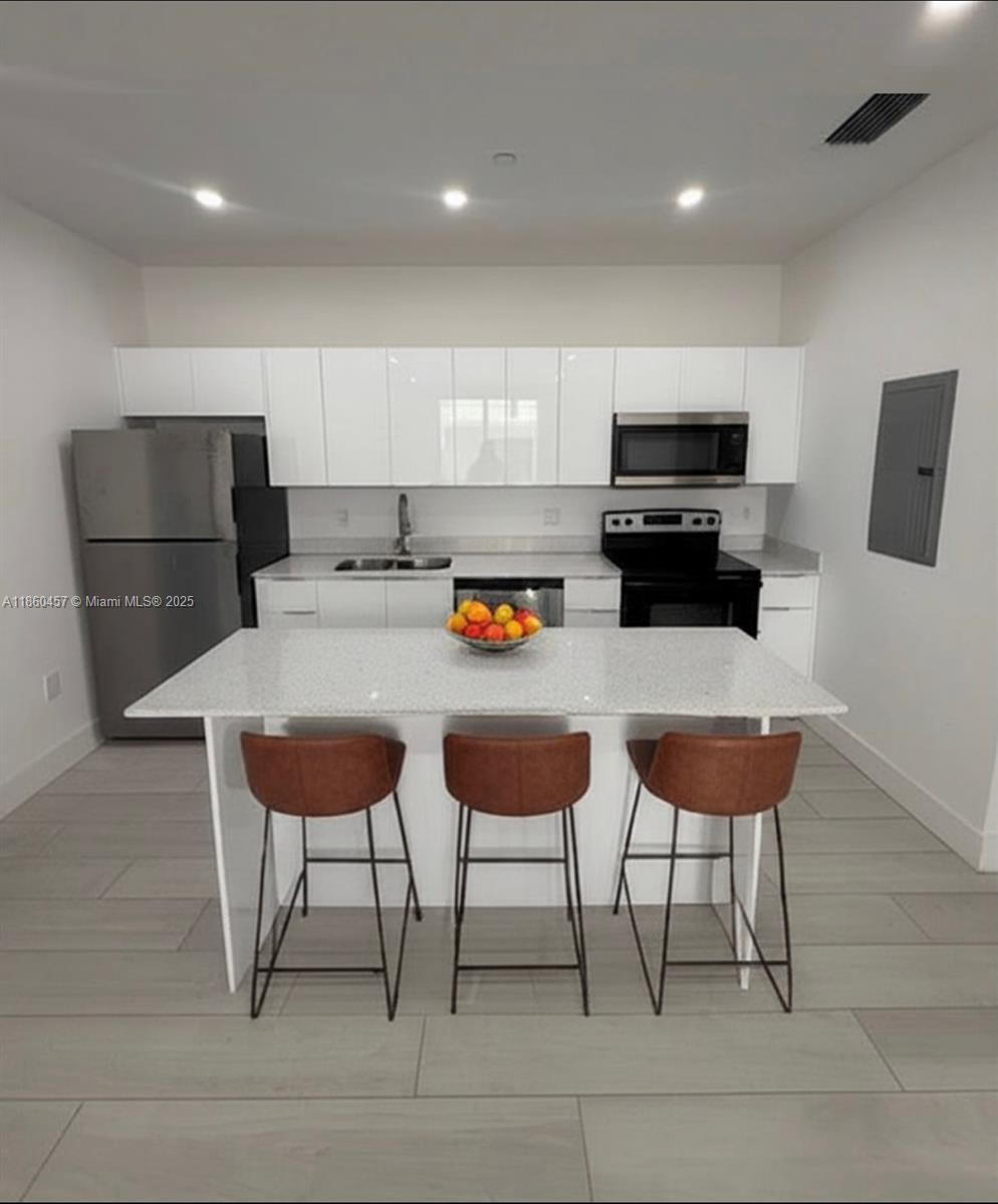 Property photo # 0