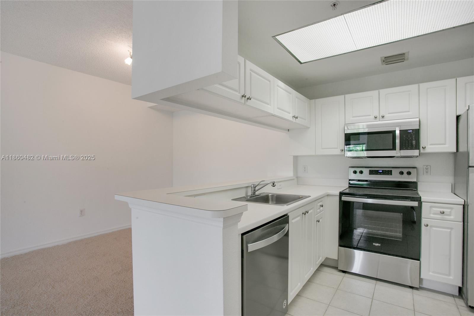Property photo # 4