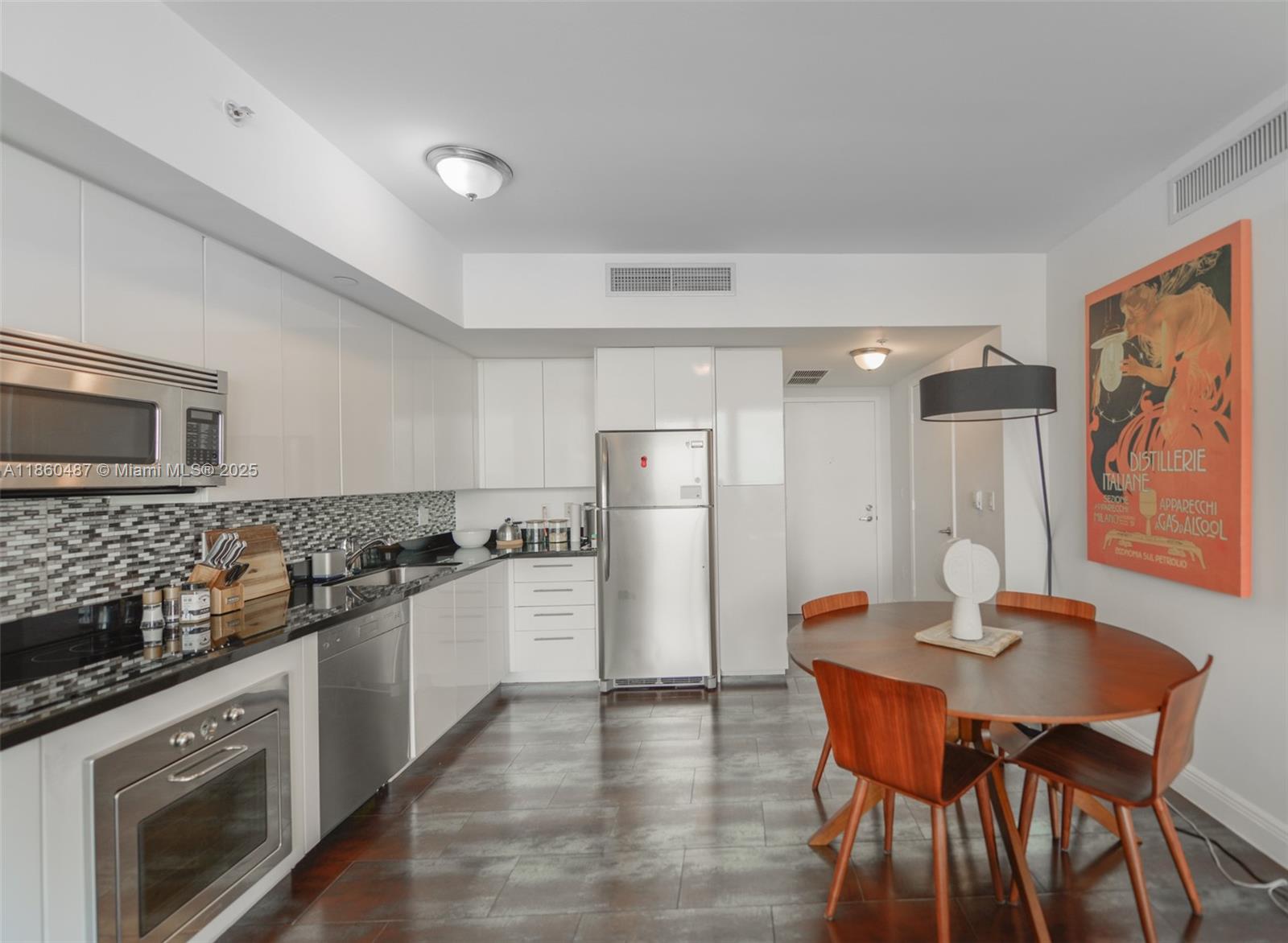 Property photo # 9