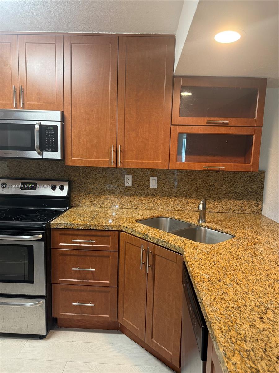 Property photo # 8