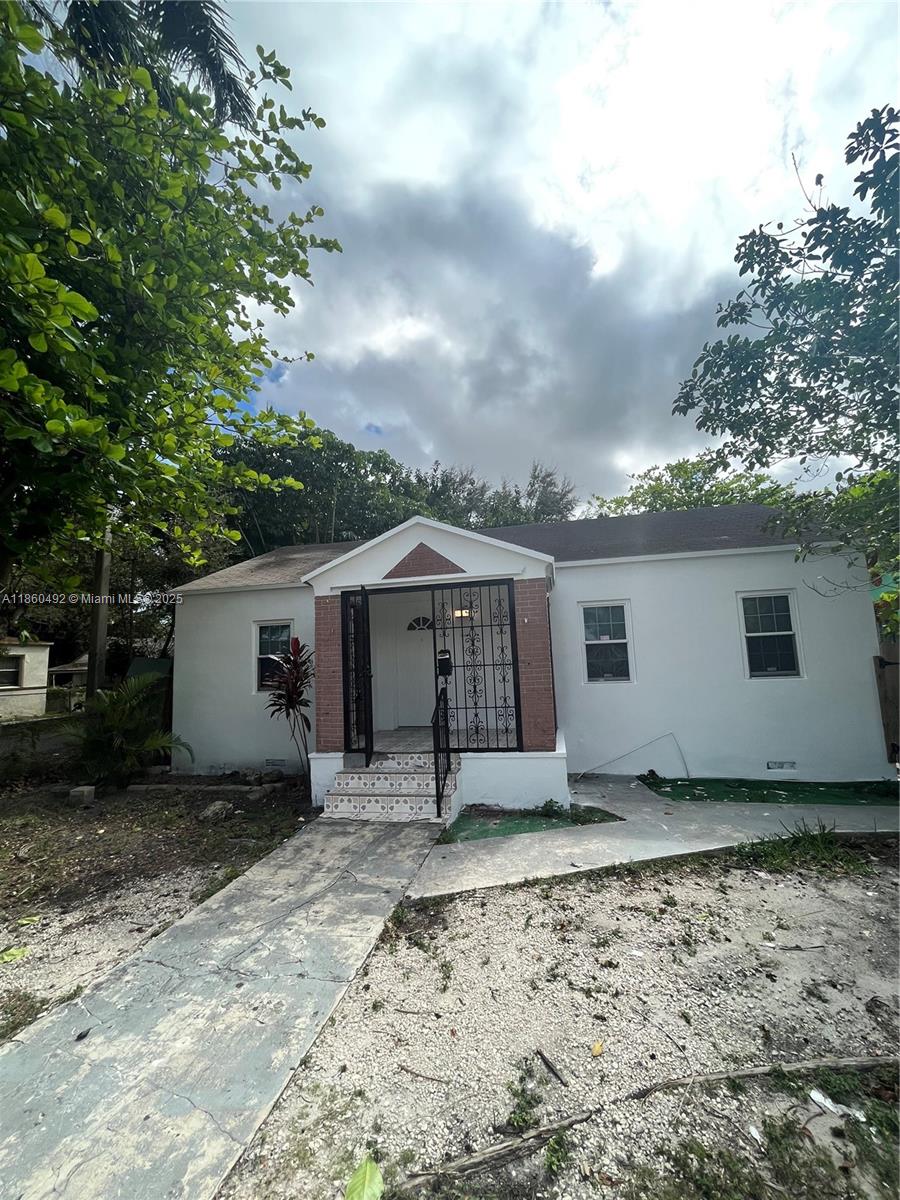 Property photo # 0