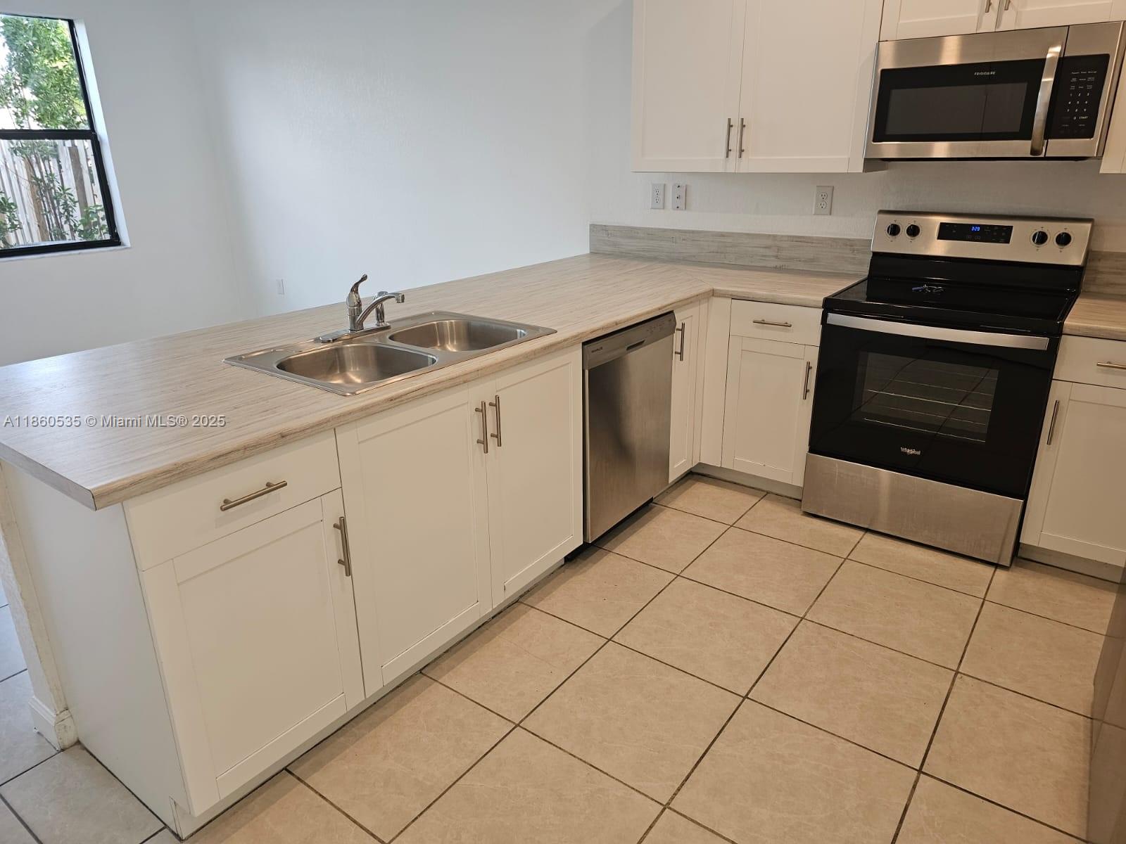 Property photo # 3
