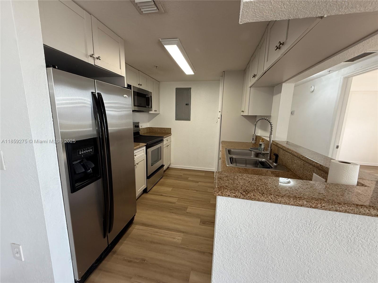 Property photo # 8
