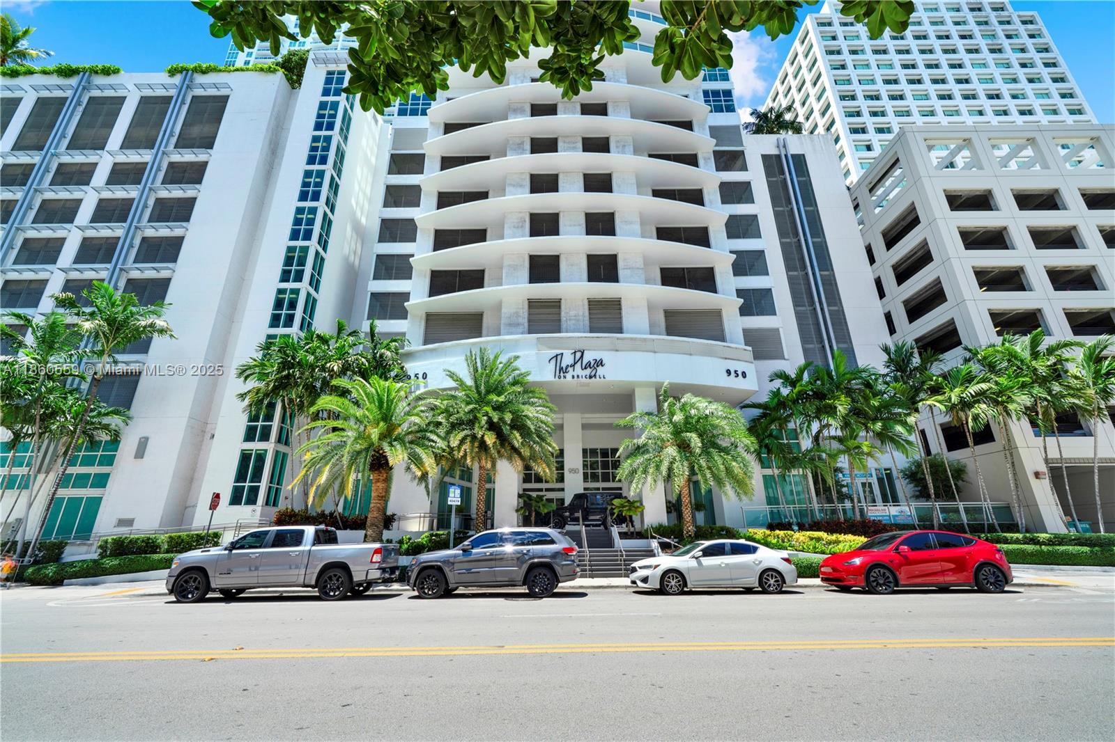 950 Brickell Bay Dr Unit 802, Miami, Florida 33131