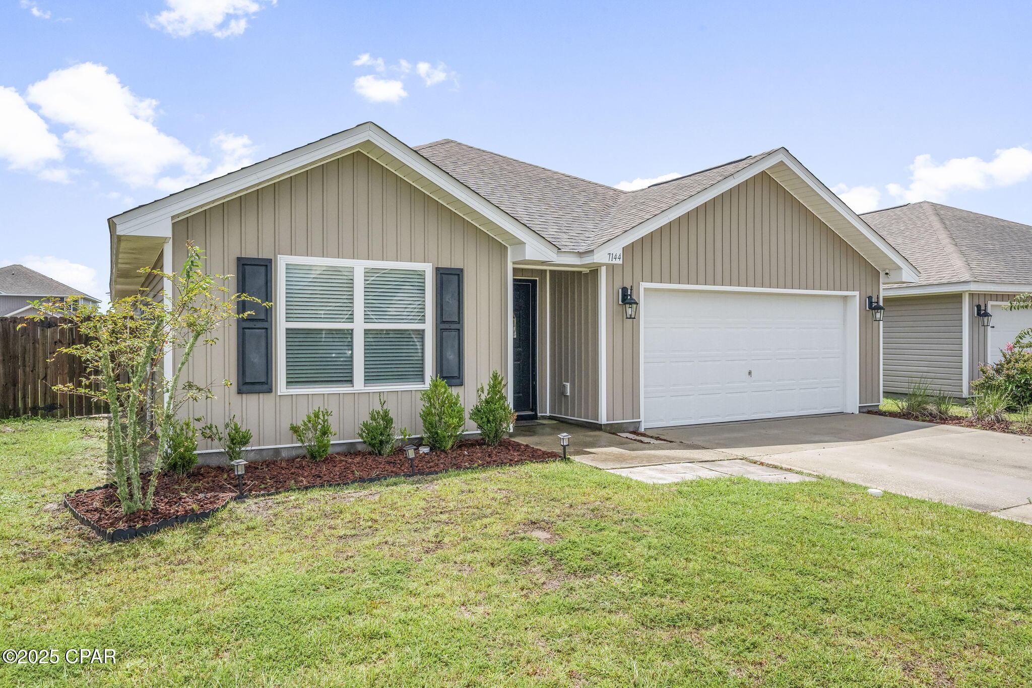 Image 3 For 7144 Hatteras Boulevard