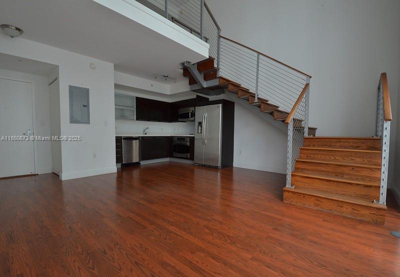 Property photo # 2