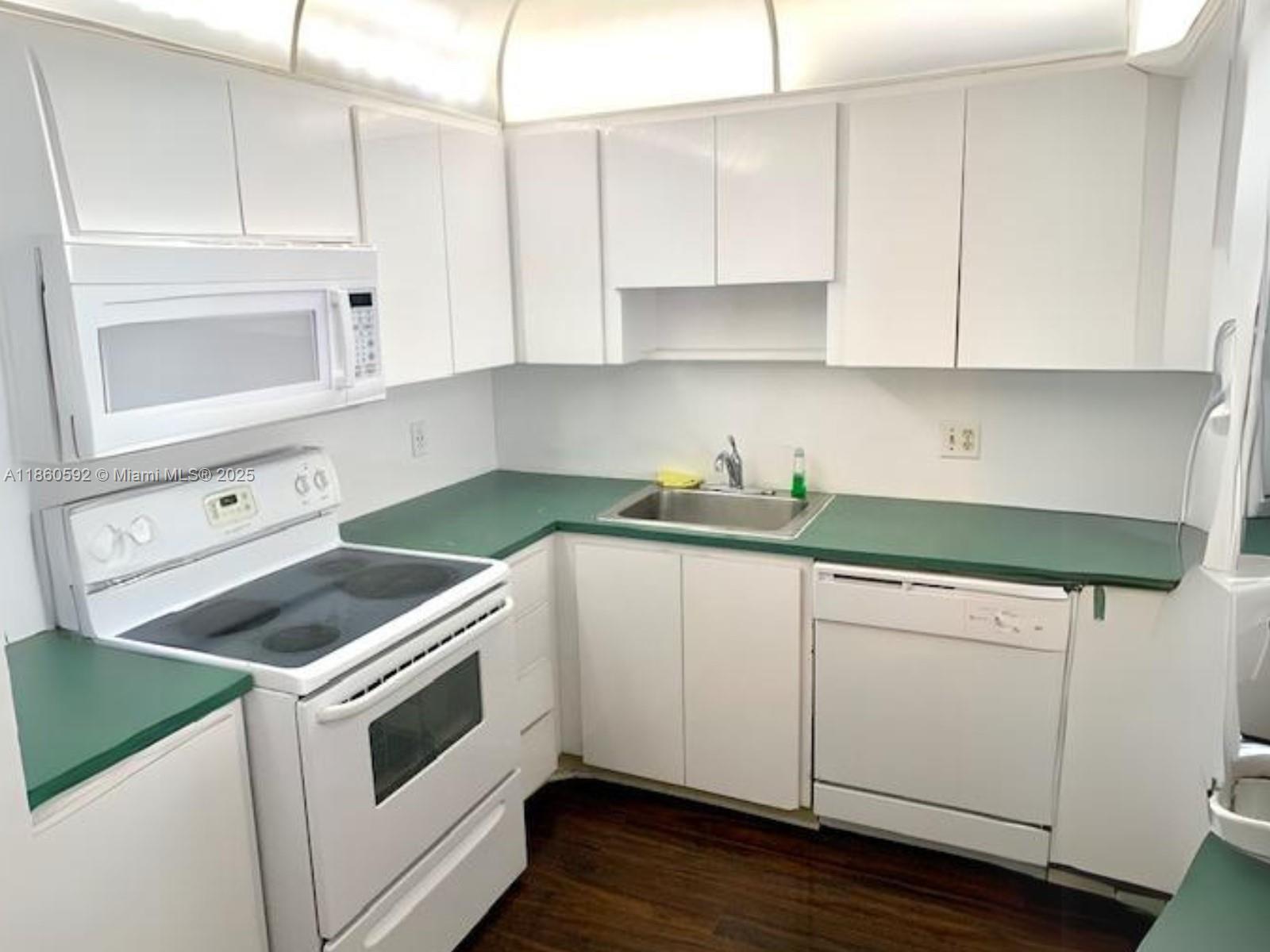 Property photo # 4