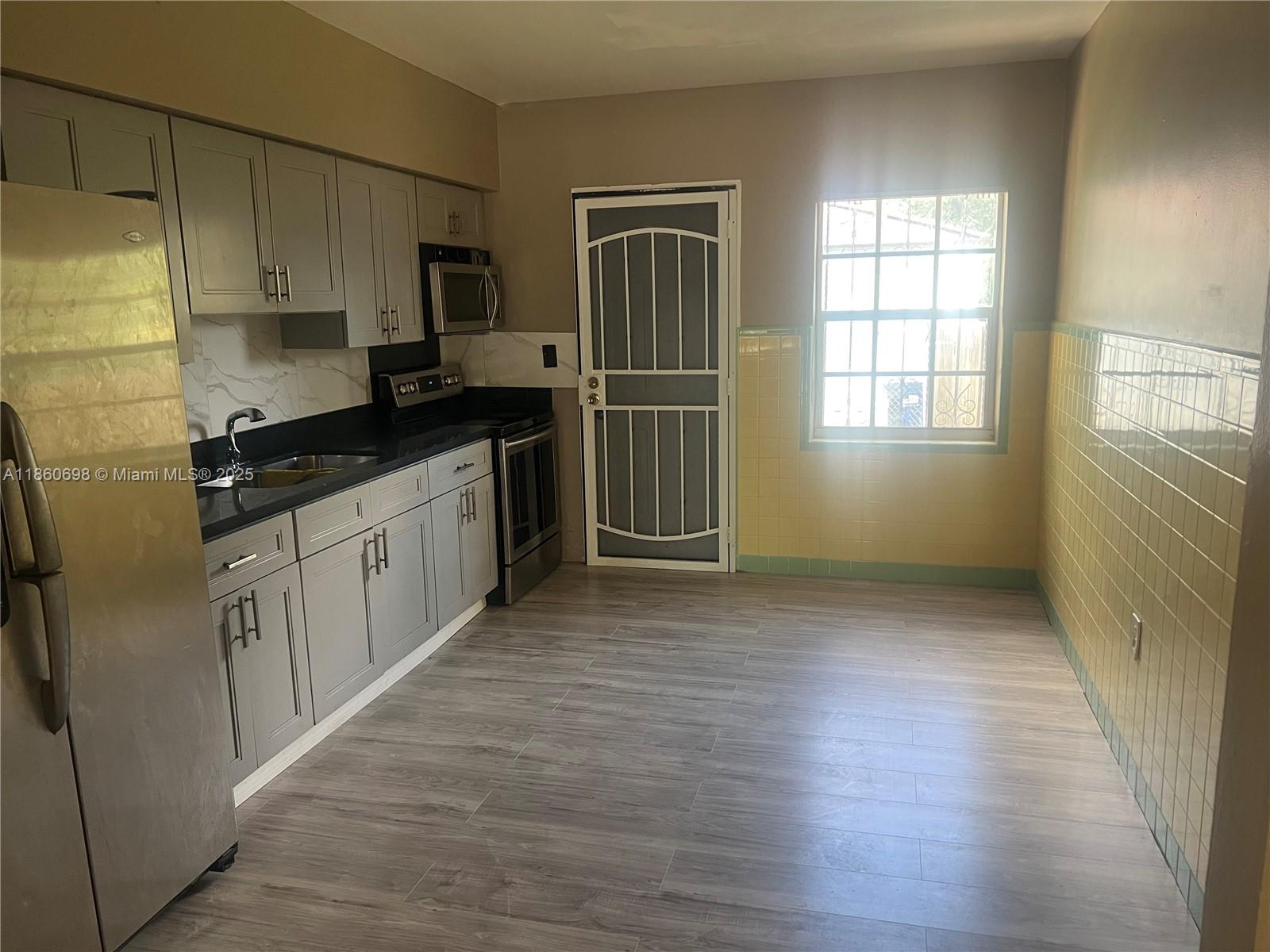 Property photo # 3