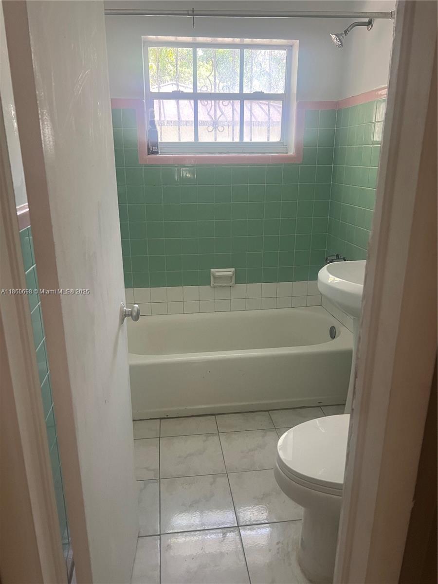 Property photo # 6