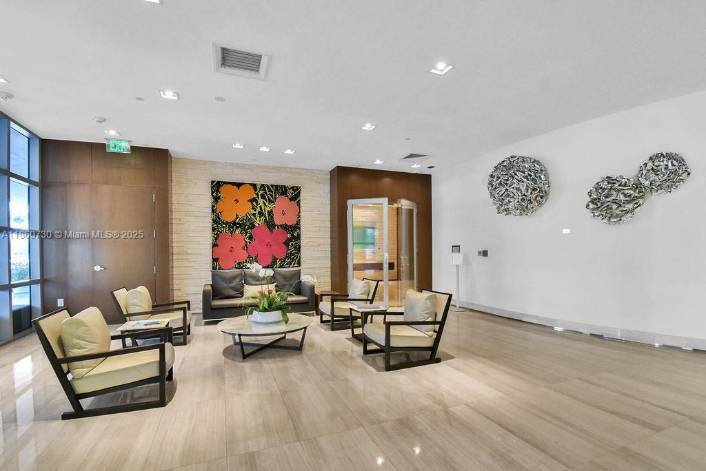 1330 West Ave #LPH02, Miami Beach FL 33139