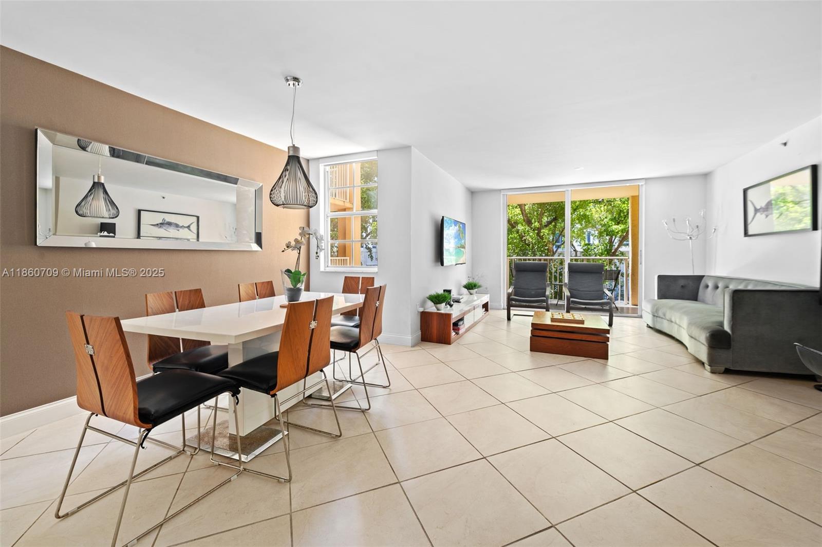 Property photo # 2