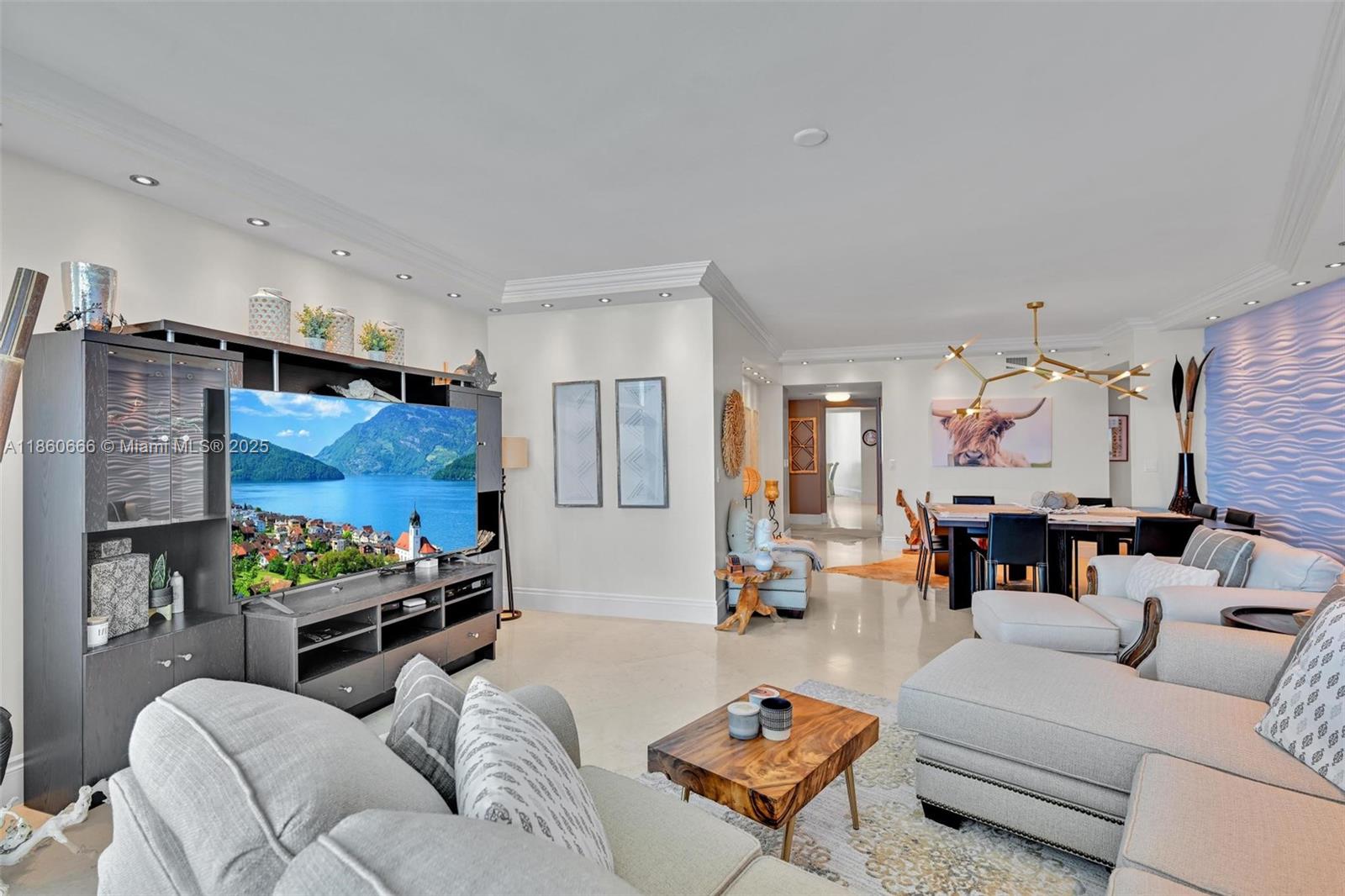 Property photo # 2