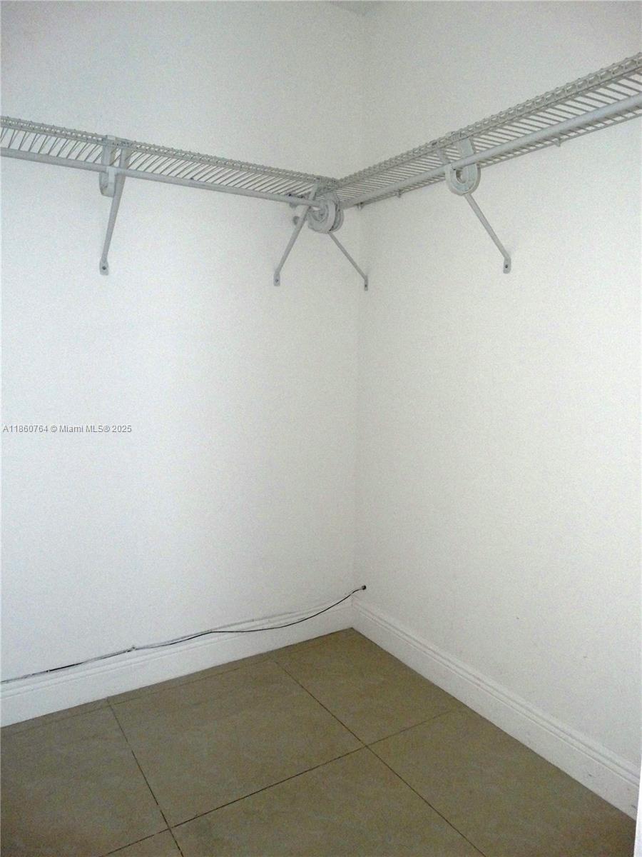 1050 Brickell Ave 2620
