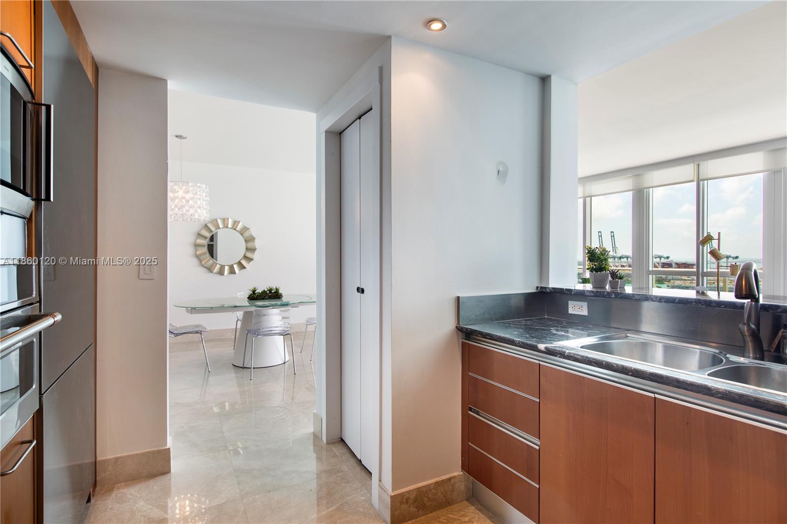 Property photo # 4