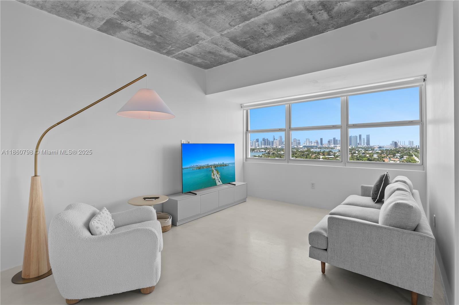 Property photo # 4