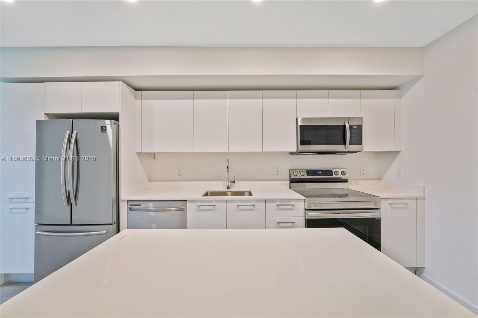 Property photo # 9
