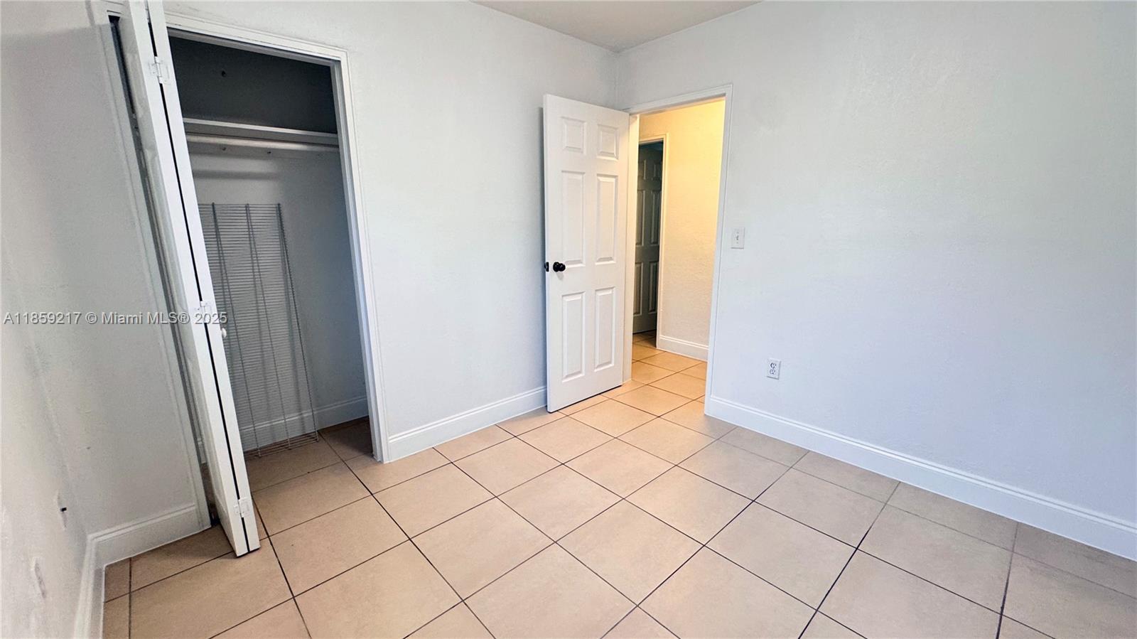 1400 N 70th Way 1