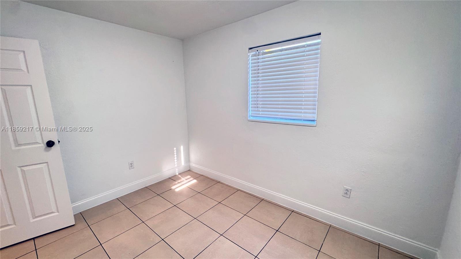 1400 N 70th Way 1