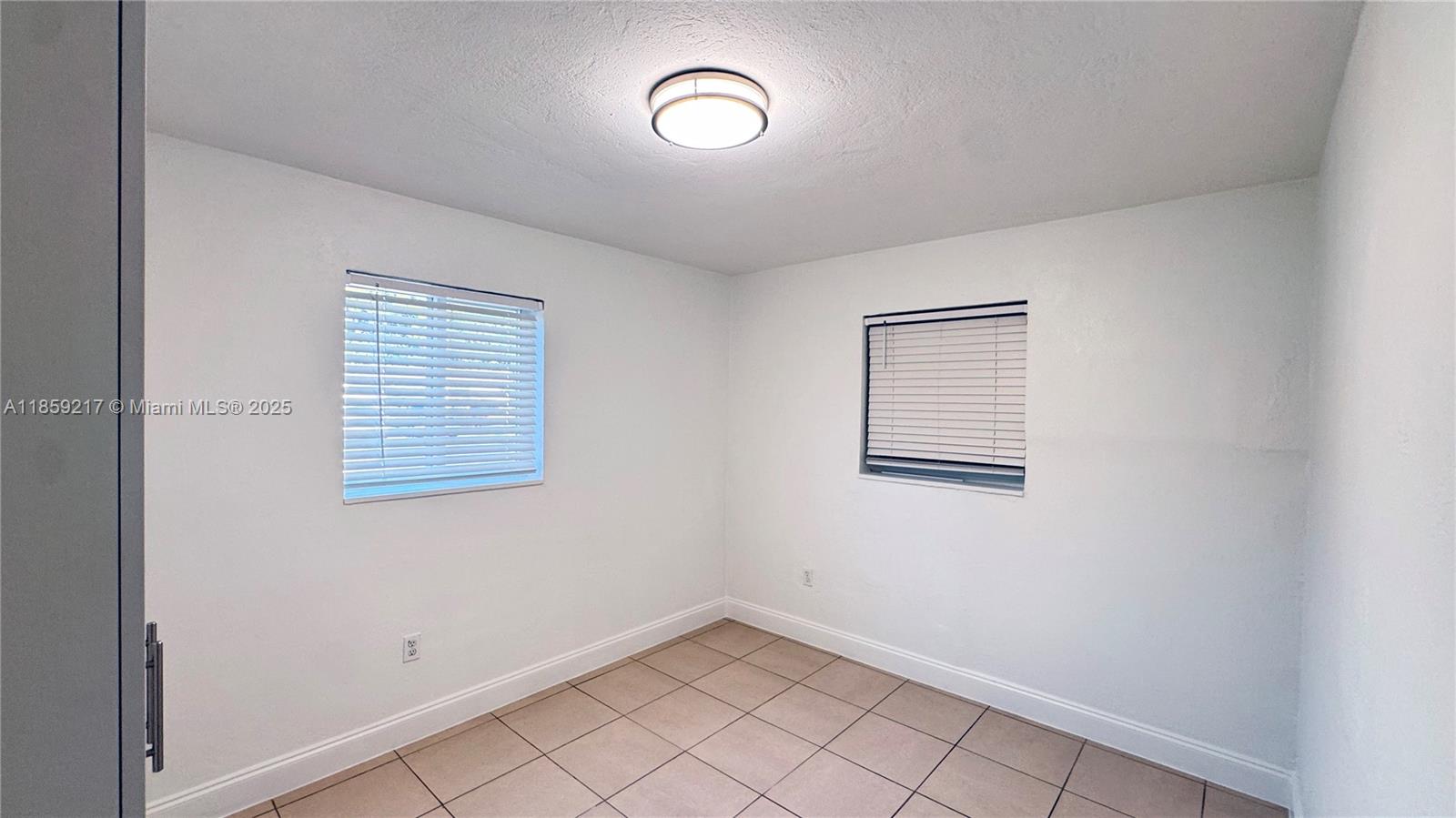 1400 N 70th Way 1