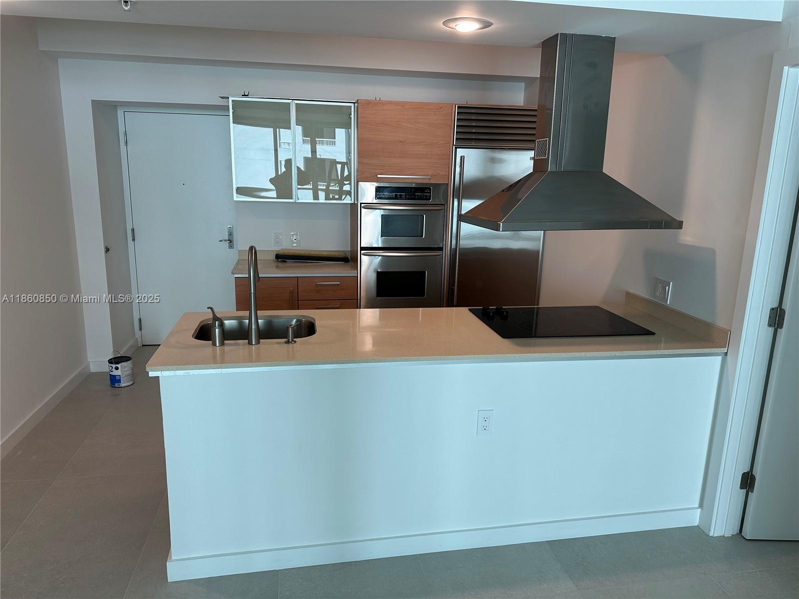 Property photo # 0