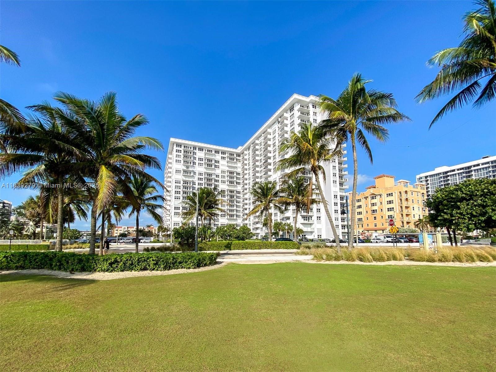 405 N Ocean Blvd 815