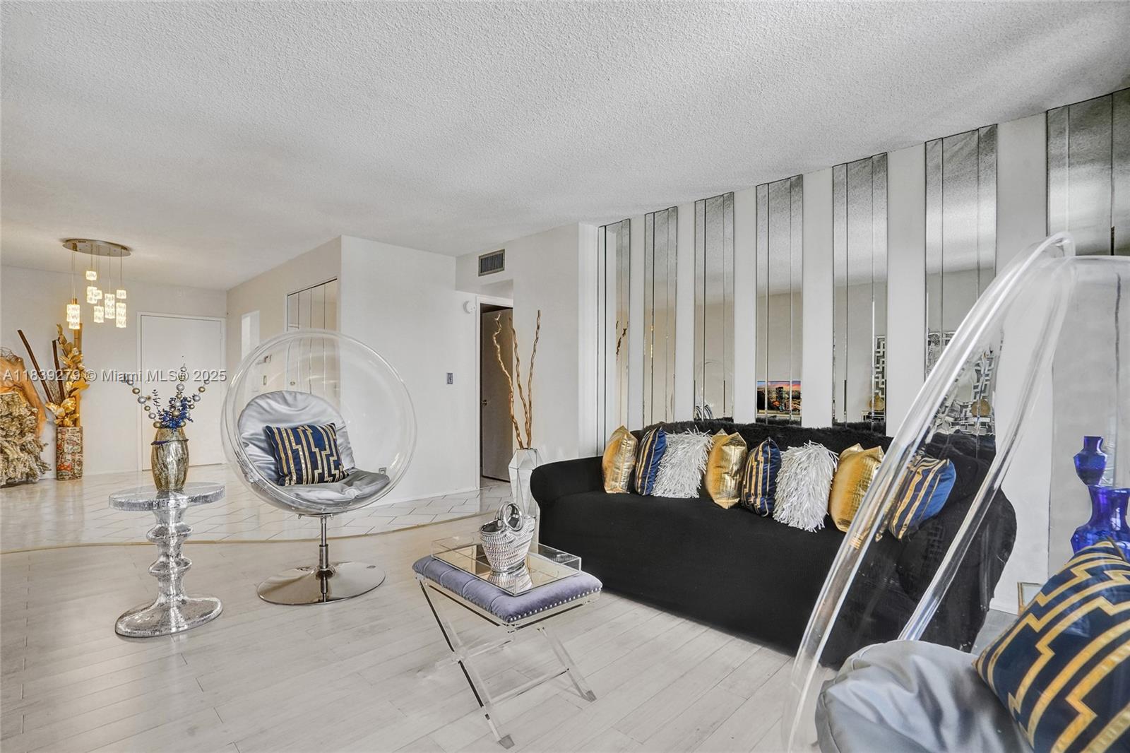 405 N Ocean Blvd 815