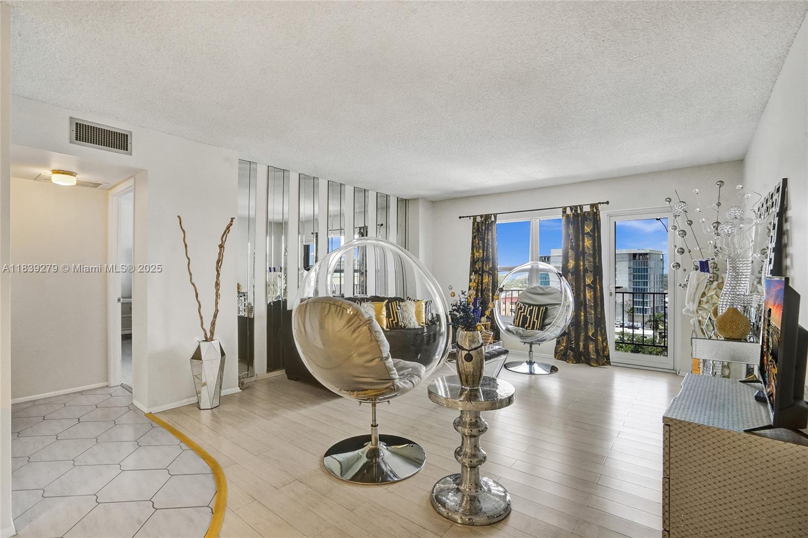 405 N Ocean Blvd 815