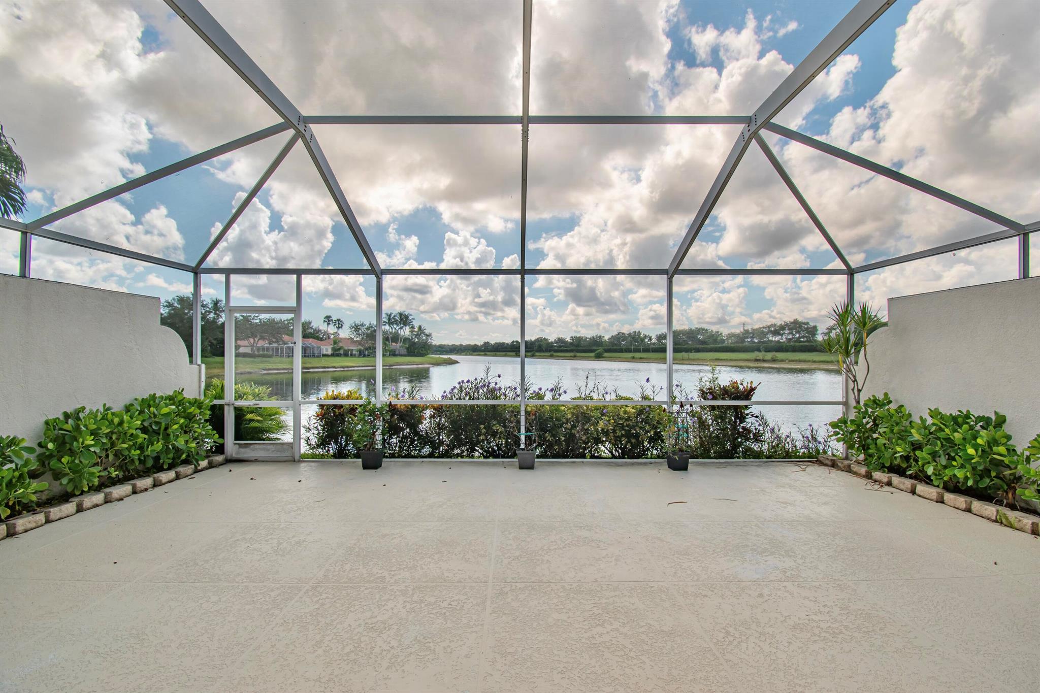 Riverwalk Of The Palm Bea