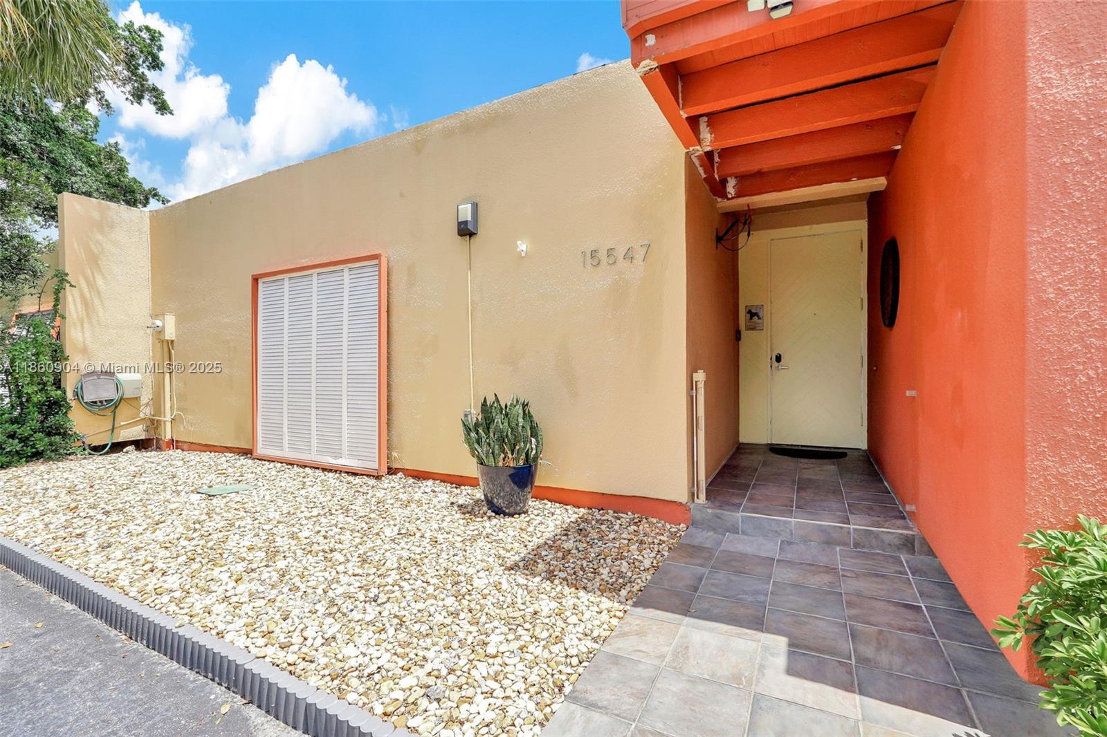 Property photo # 0