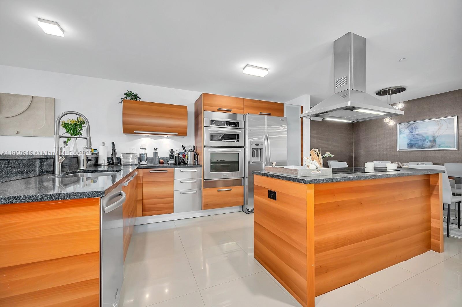 Property photo # 4