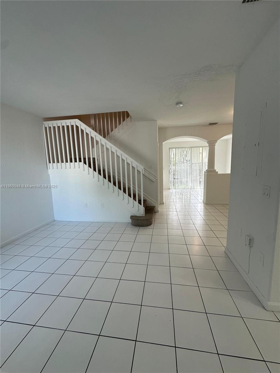 Property photo # 0