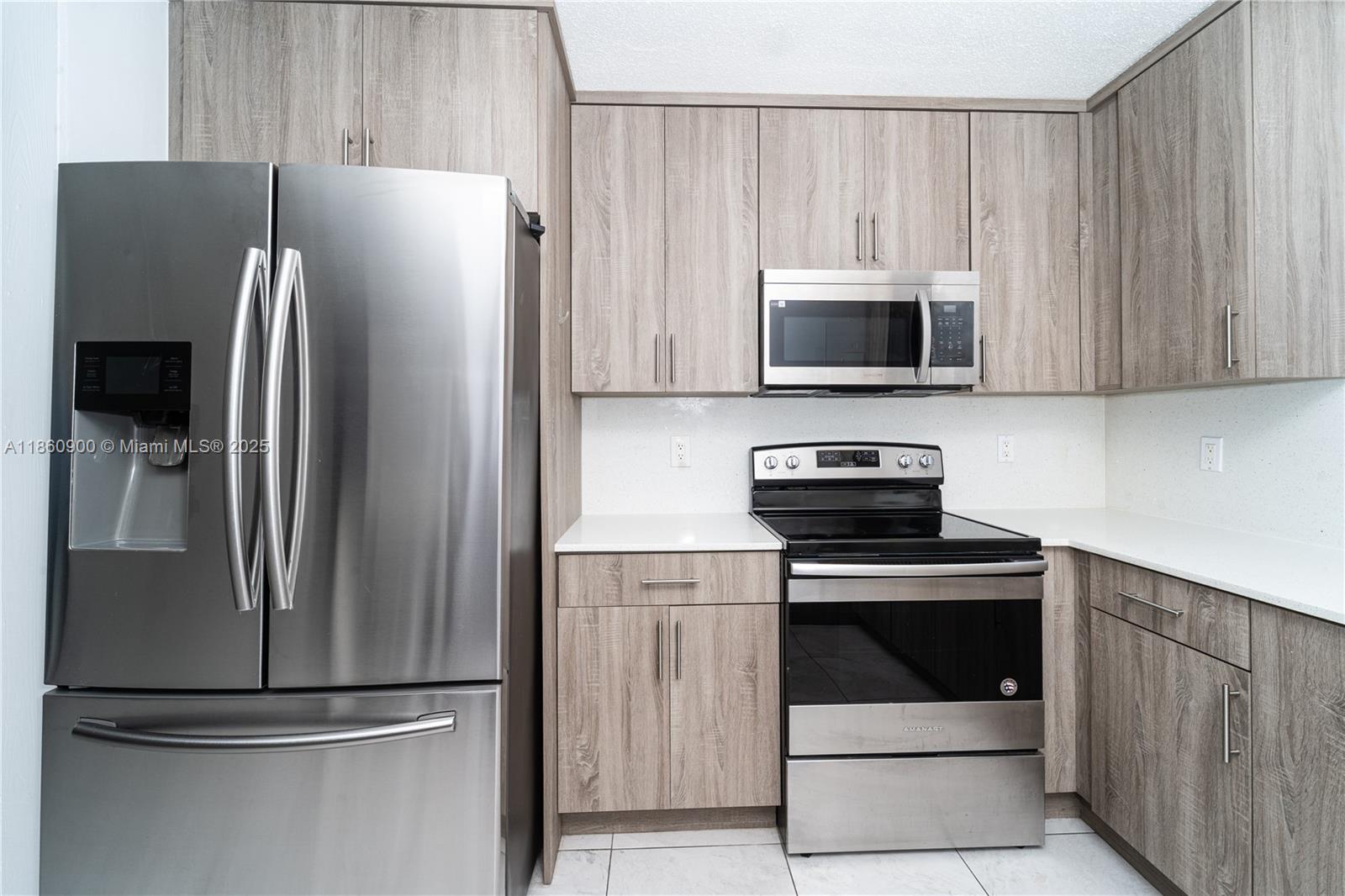Property photo # 8