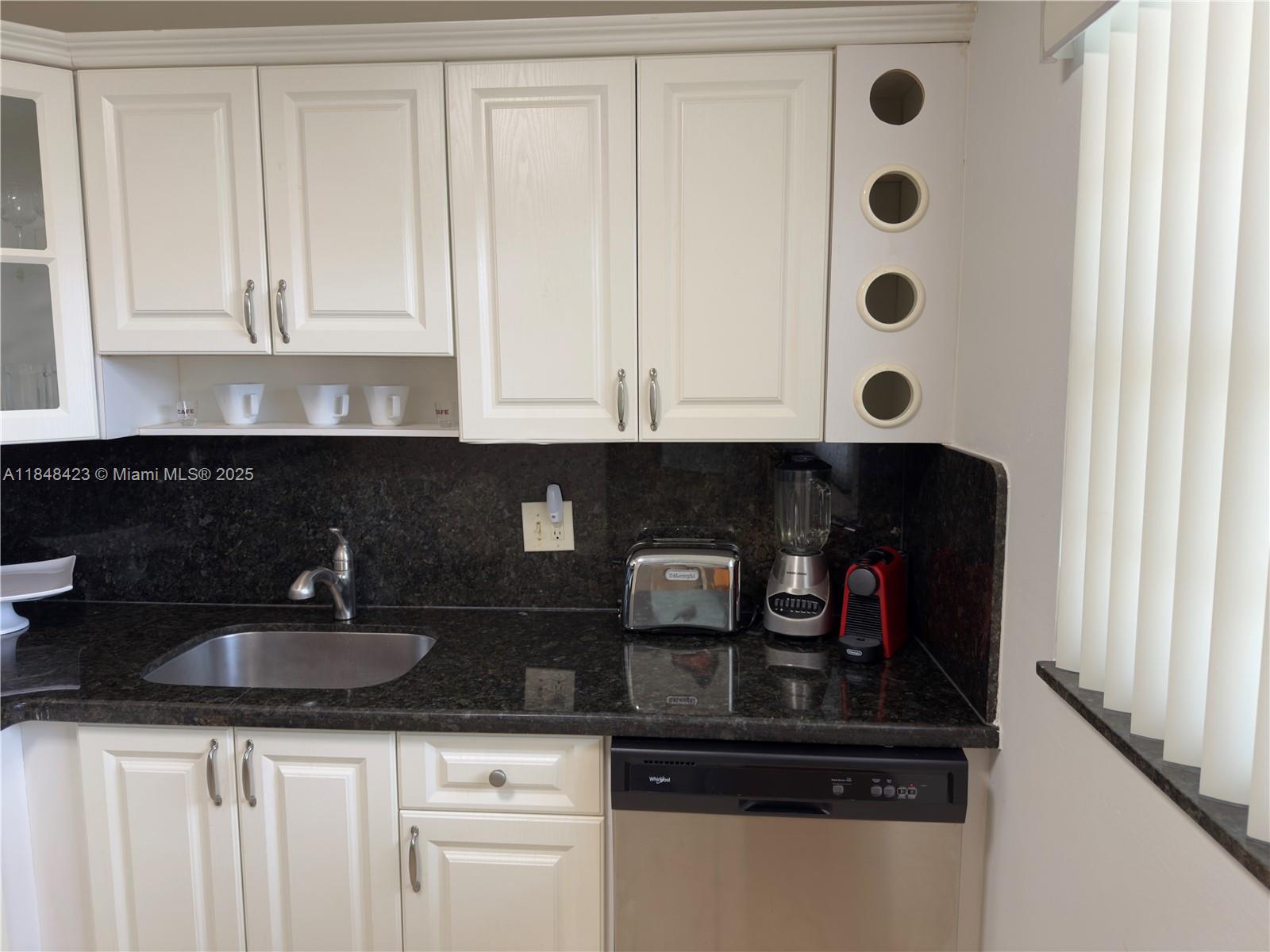 Property photo # 4