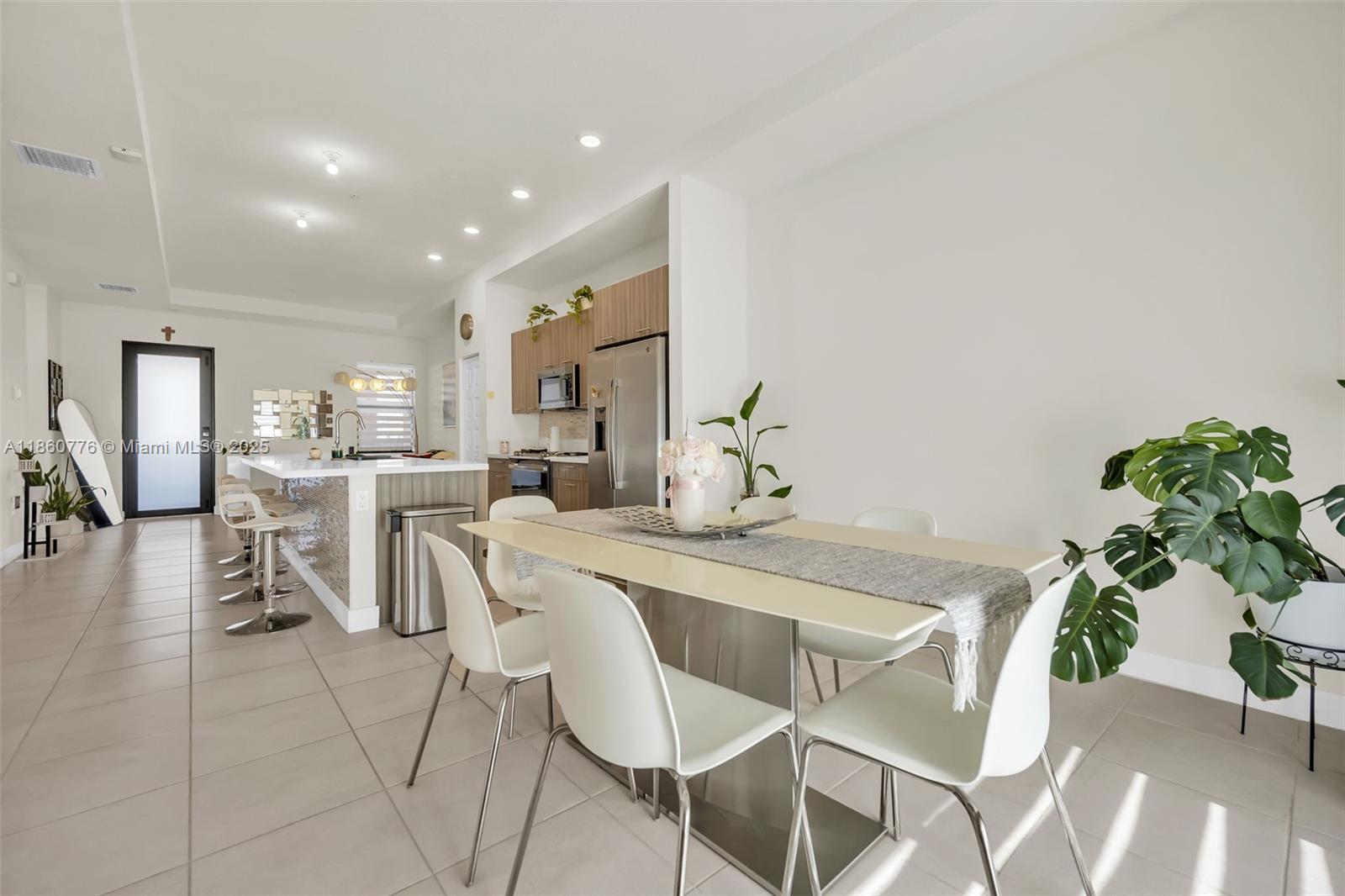 Property photo # 6
