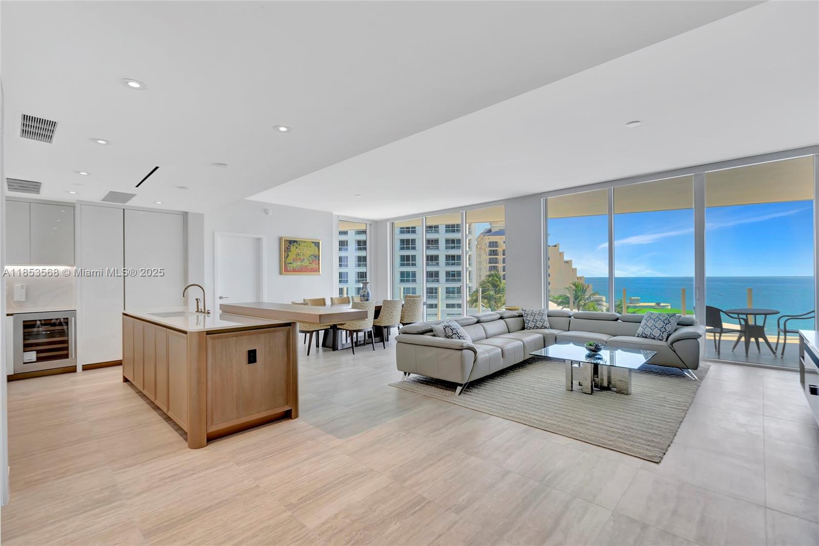 525 Fort Lauderdale Beach Blvd Unit 802, Fort Lauderdale, Florida 33304