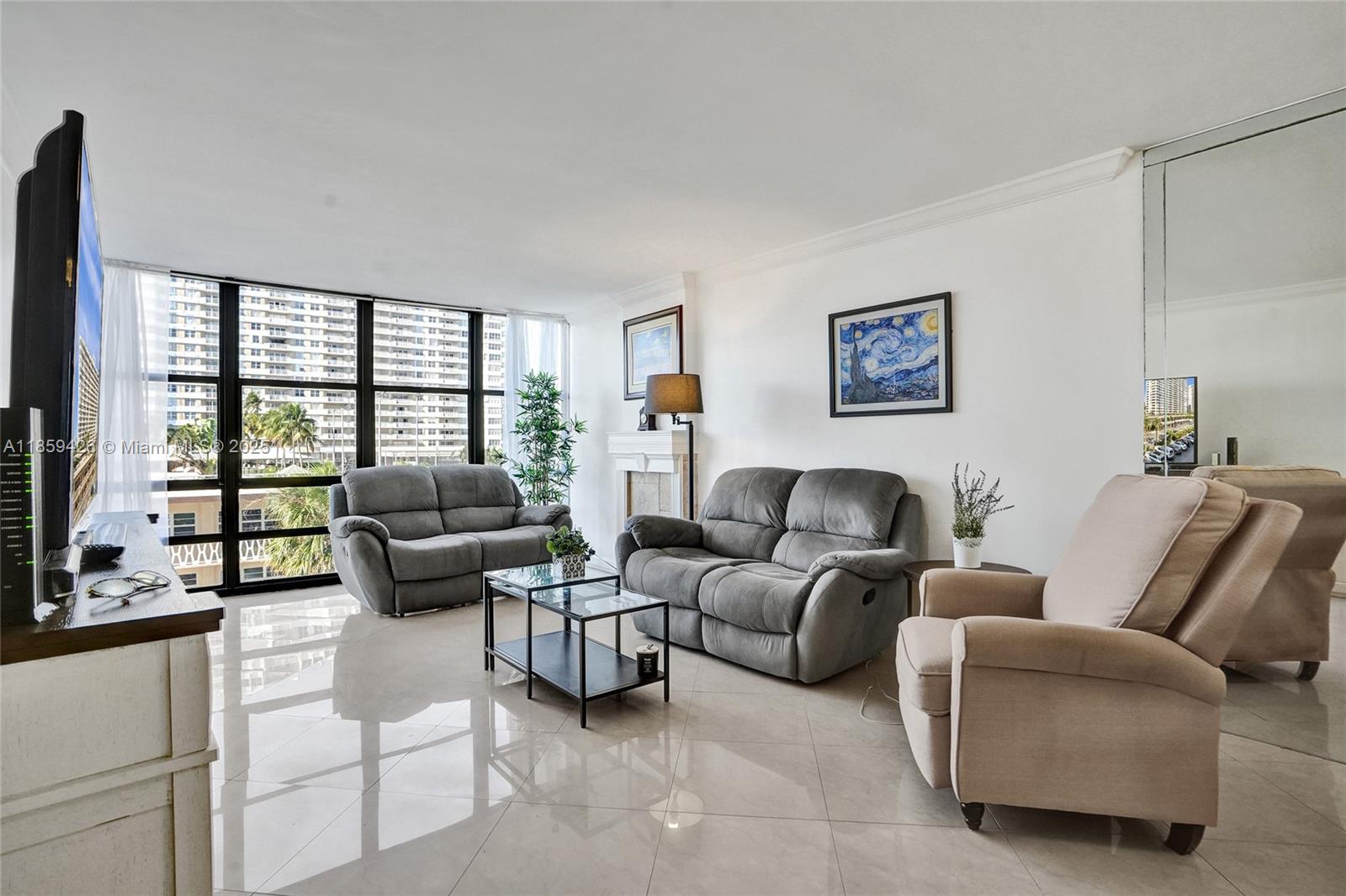 Property photo # 4