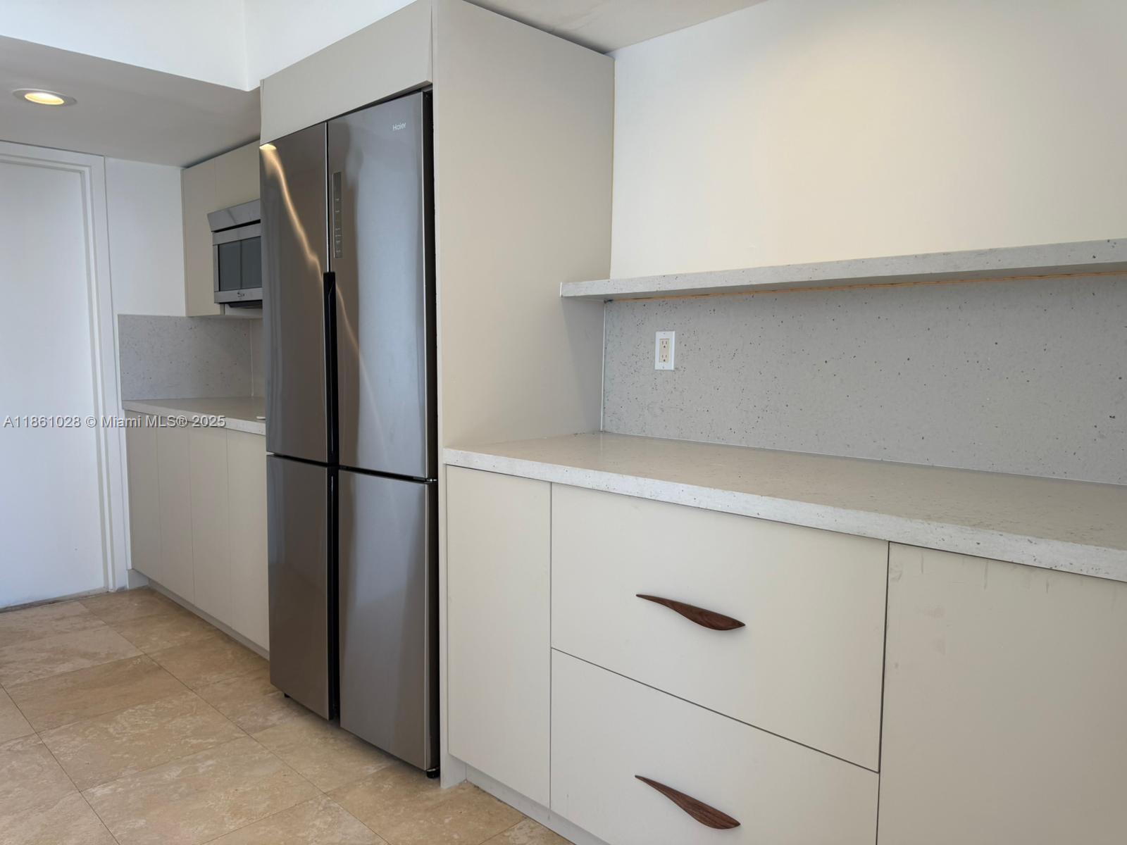 Property photo # 2