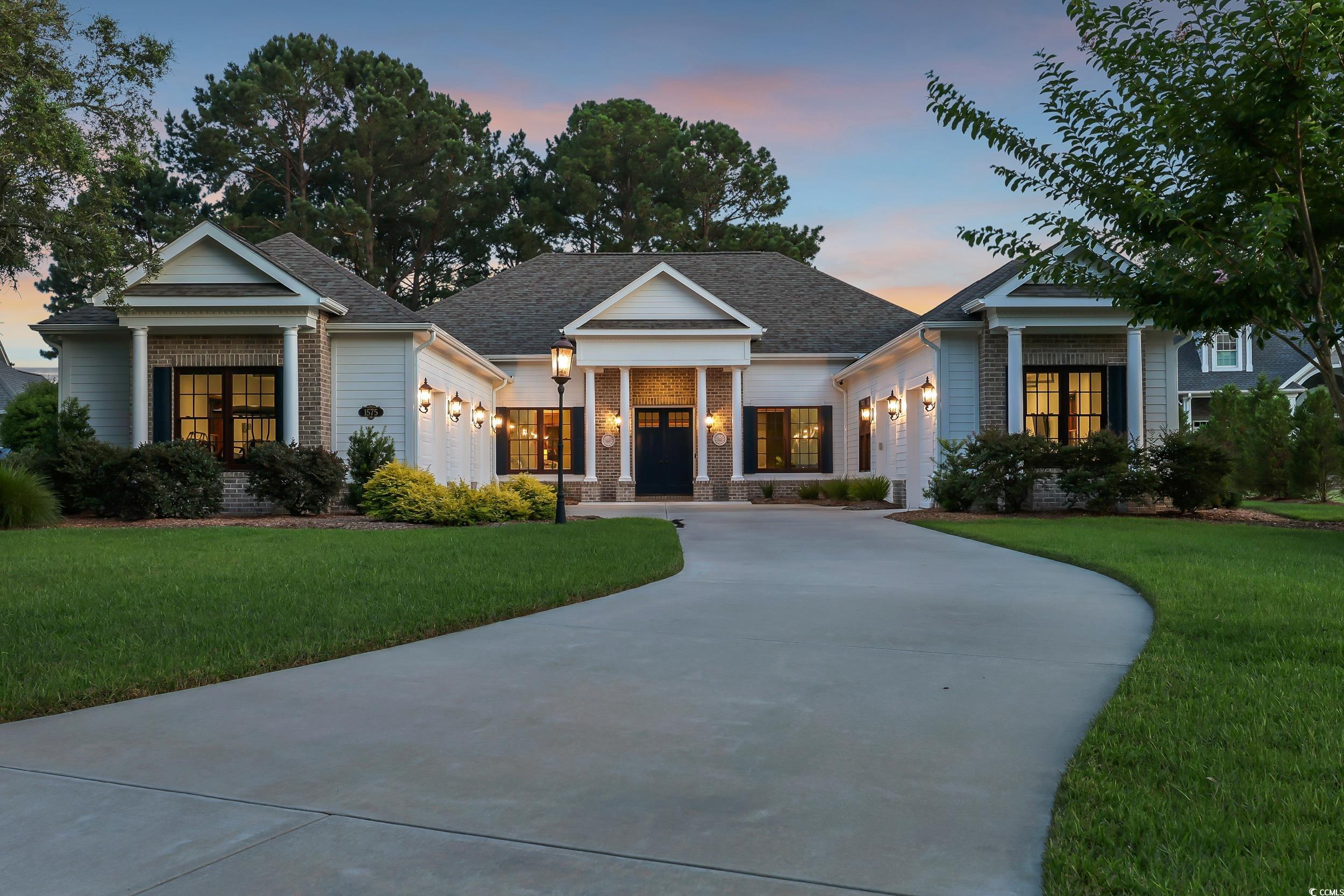 1575 Heritage Dr. Pawleys Island, SC 29585