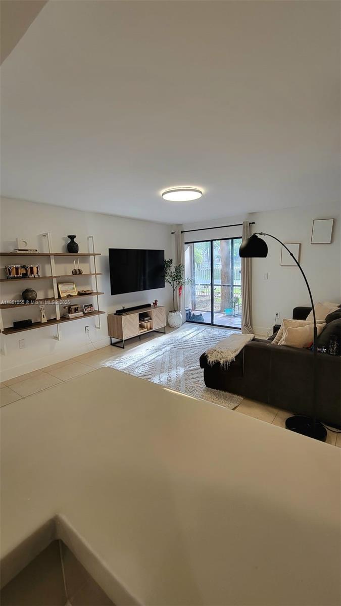 Property photo # 4