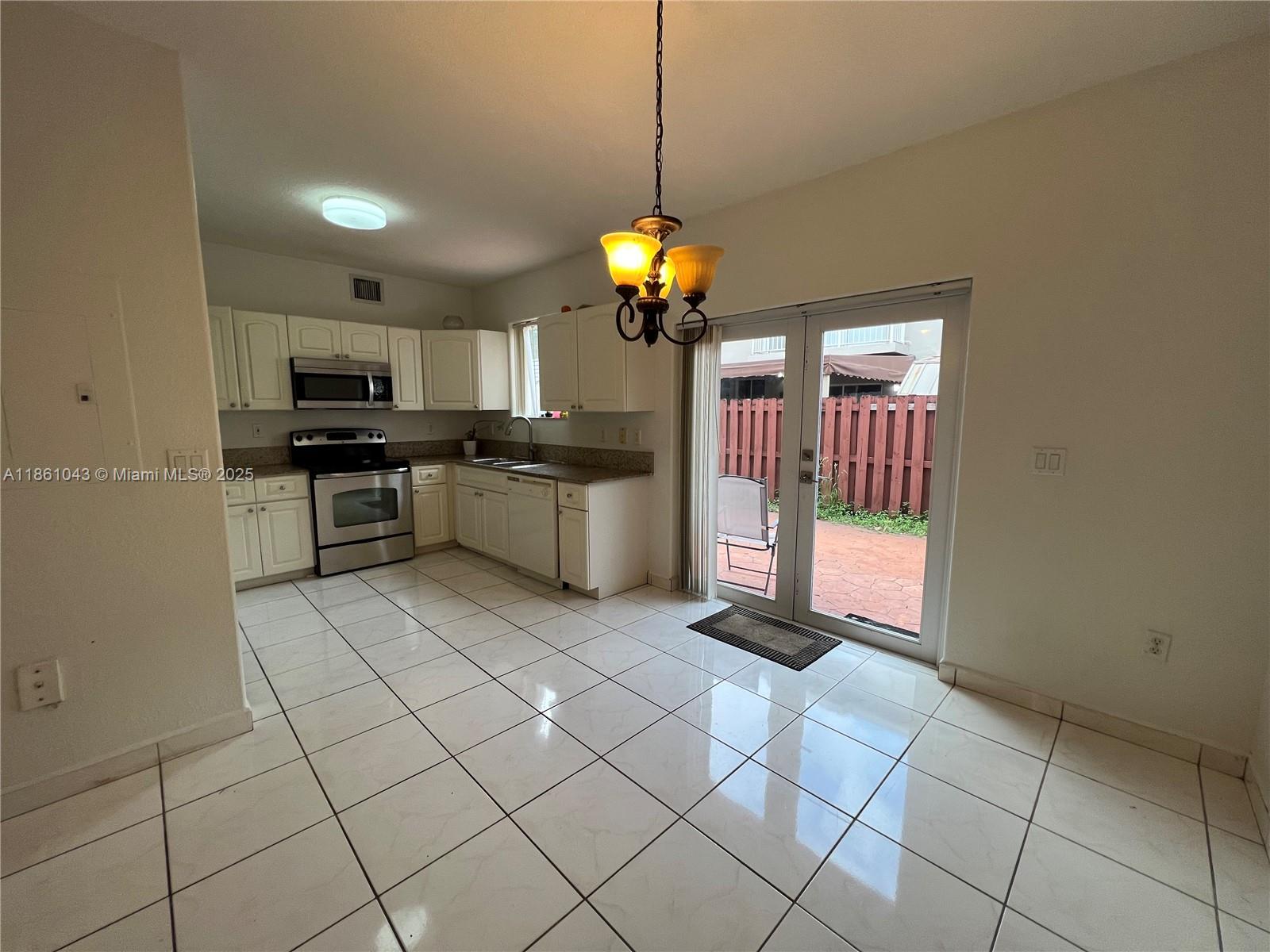 Property photo # 2