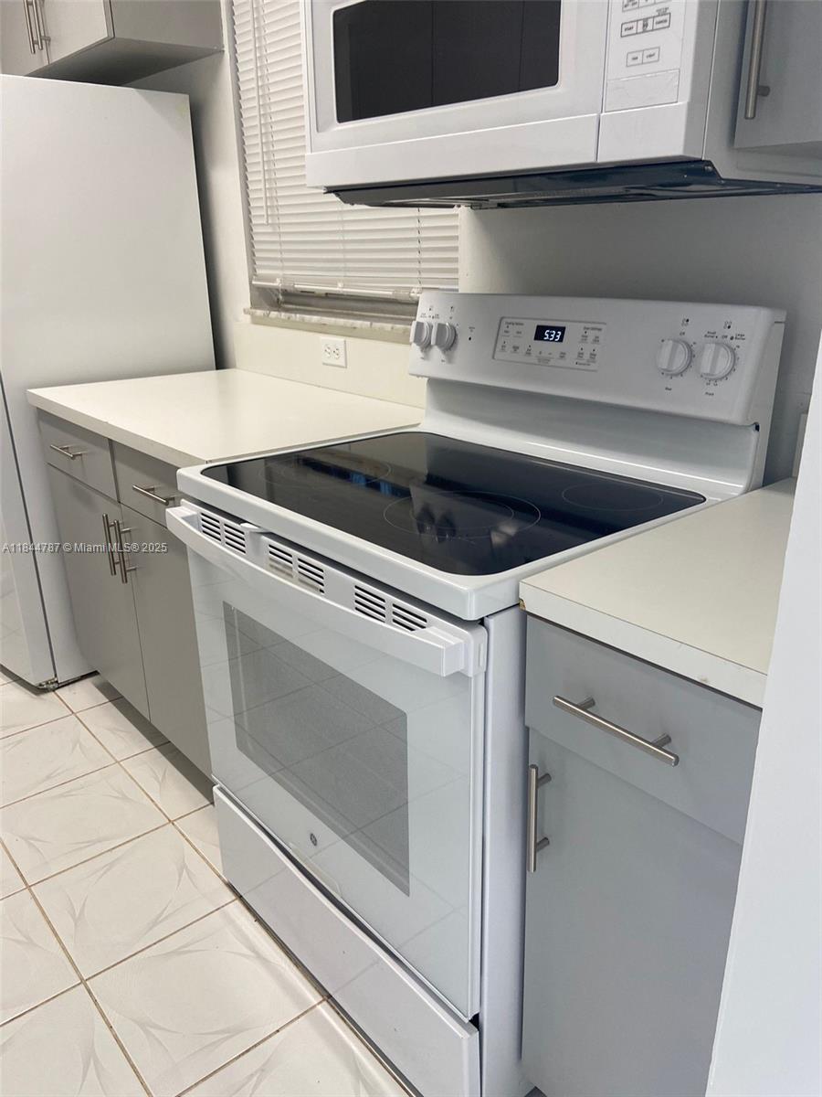 Property photo # 8