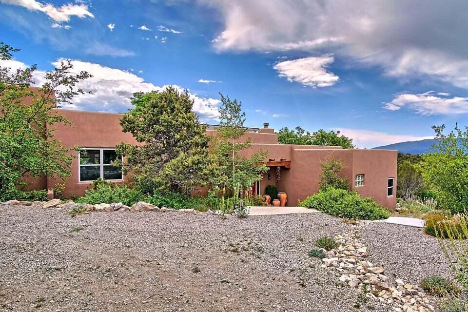 Homes for sale in Sandia Park, NM | 62 Crystal Ln, Sandia Park, NM 87047 | MLS# 1089874