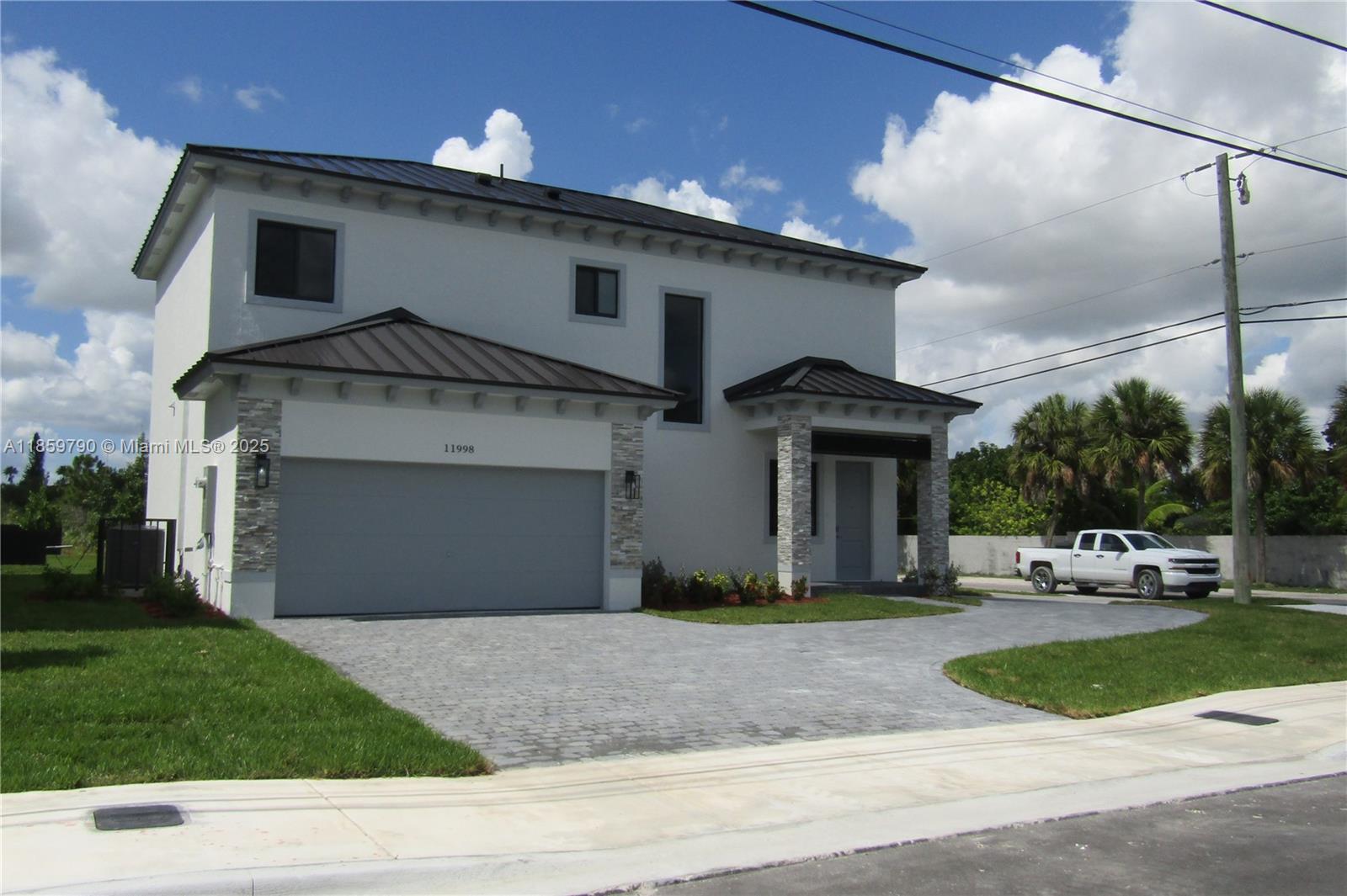 Property photo # 0