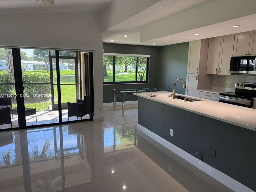 Property photo # 2