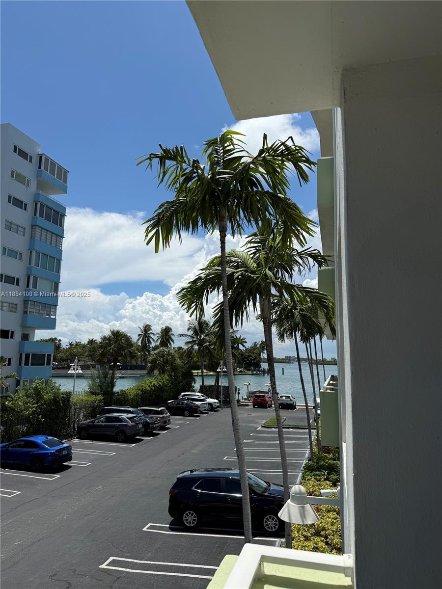 Property photo # 8