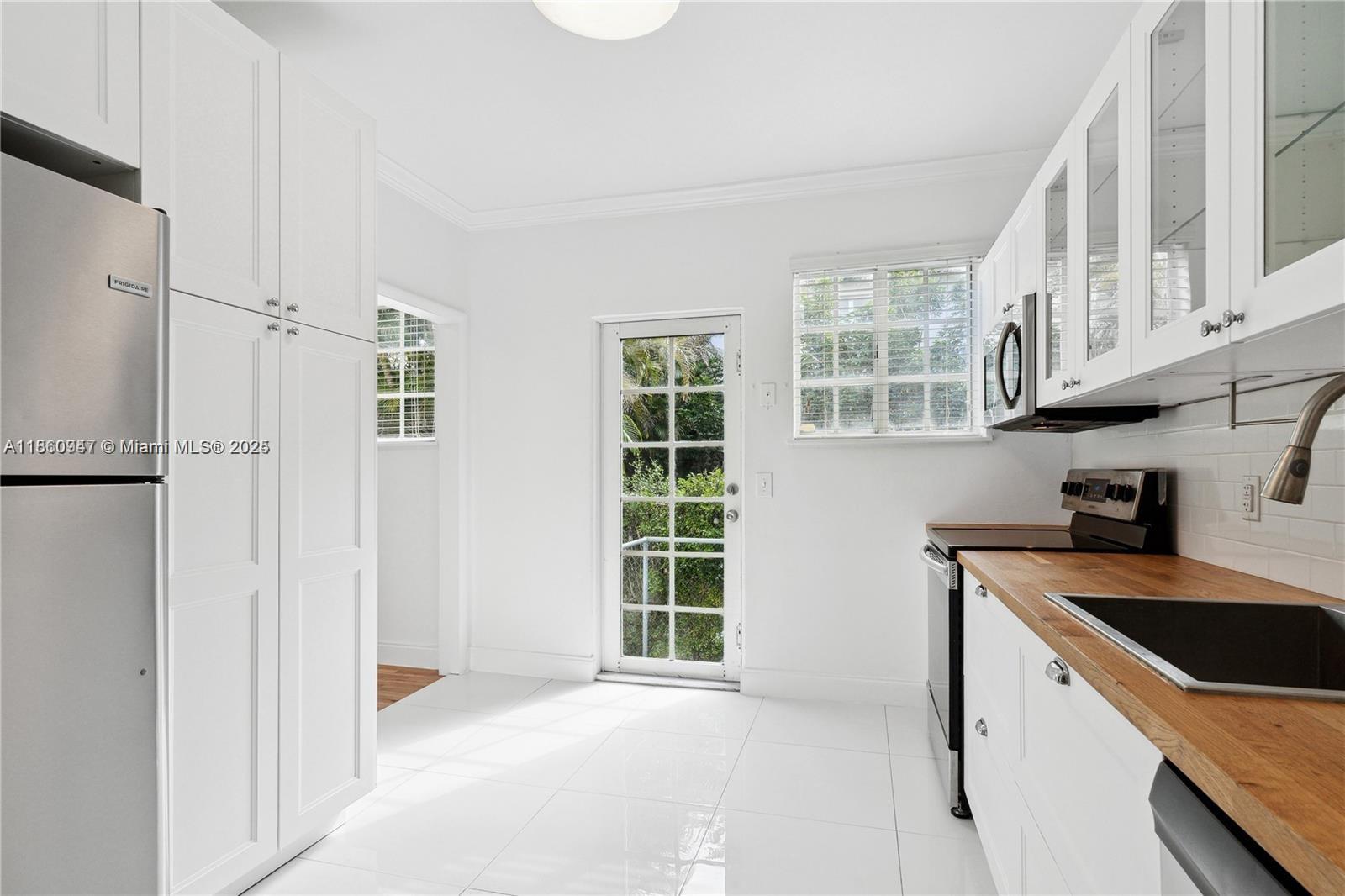 Property photo # 7