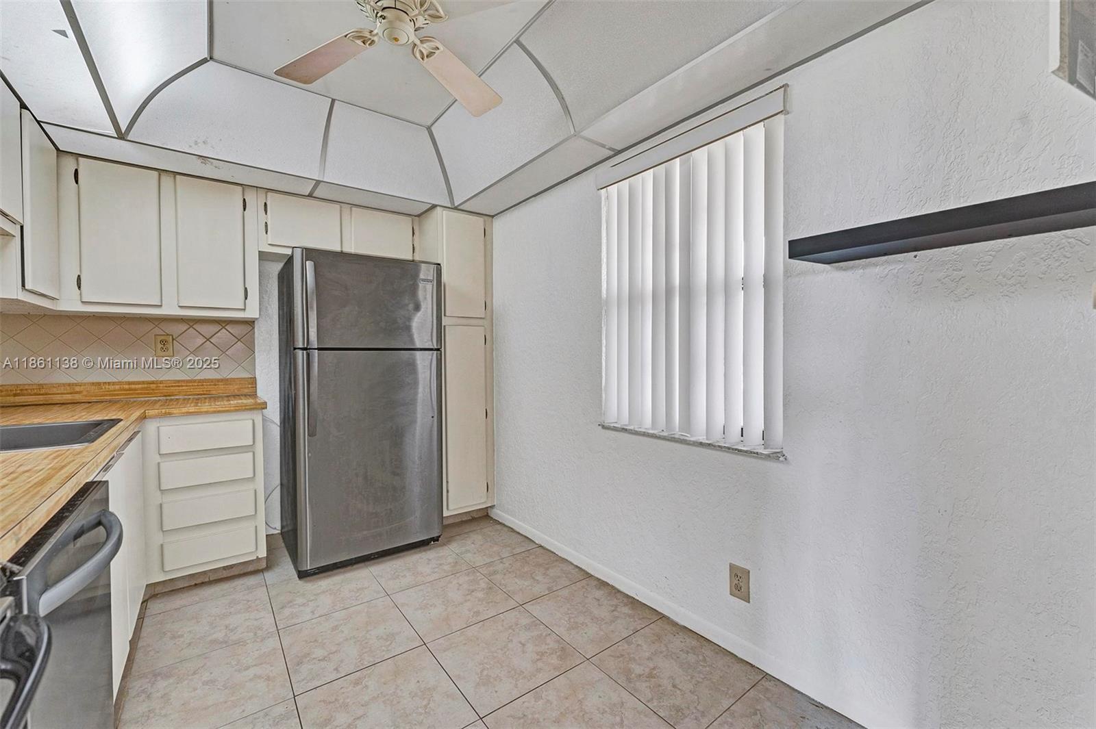 Property photo # 2