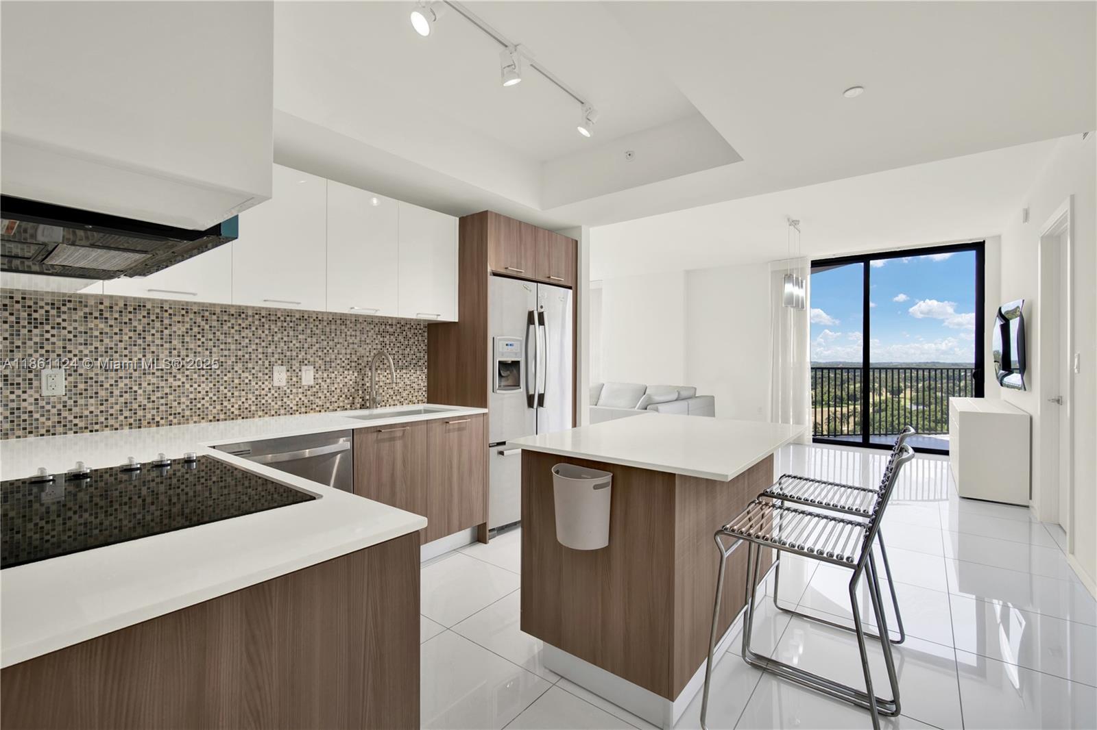 Property photo # 9