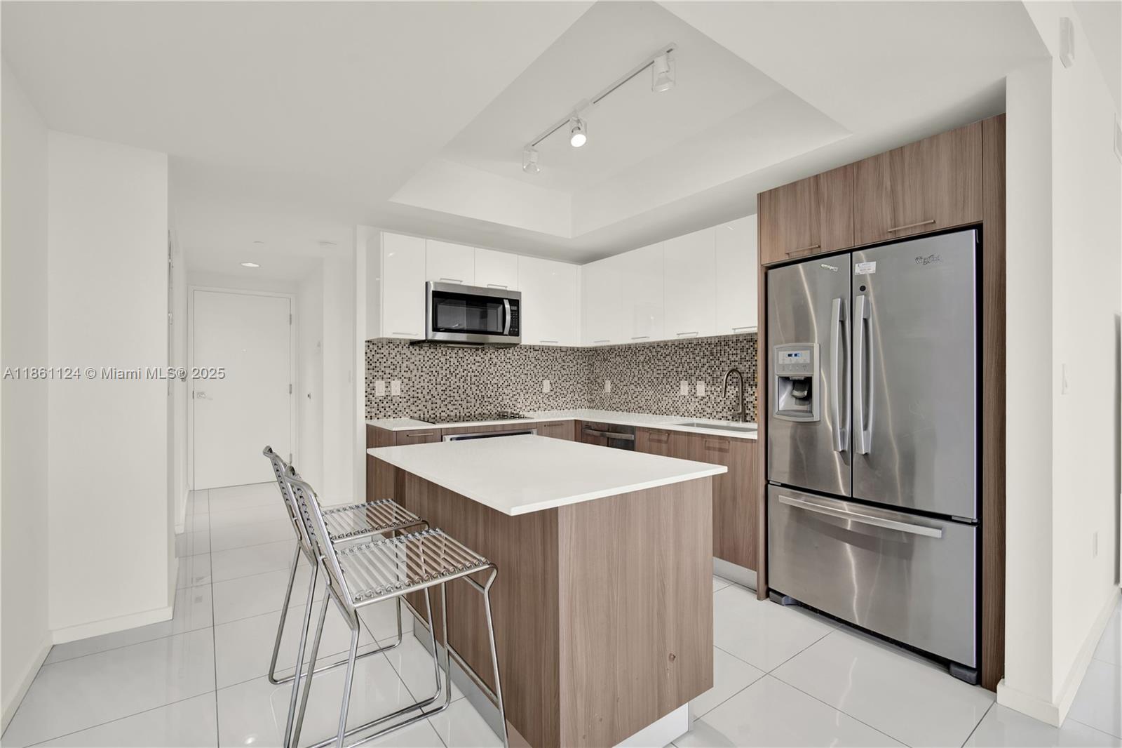 Property photo # 6