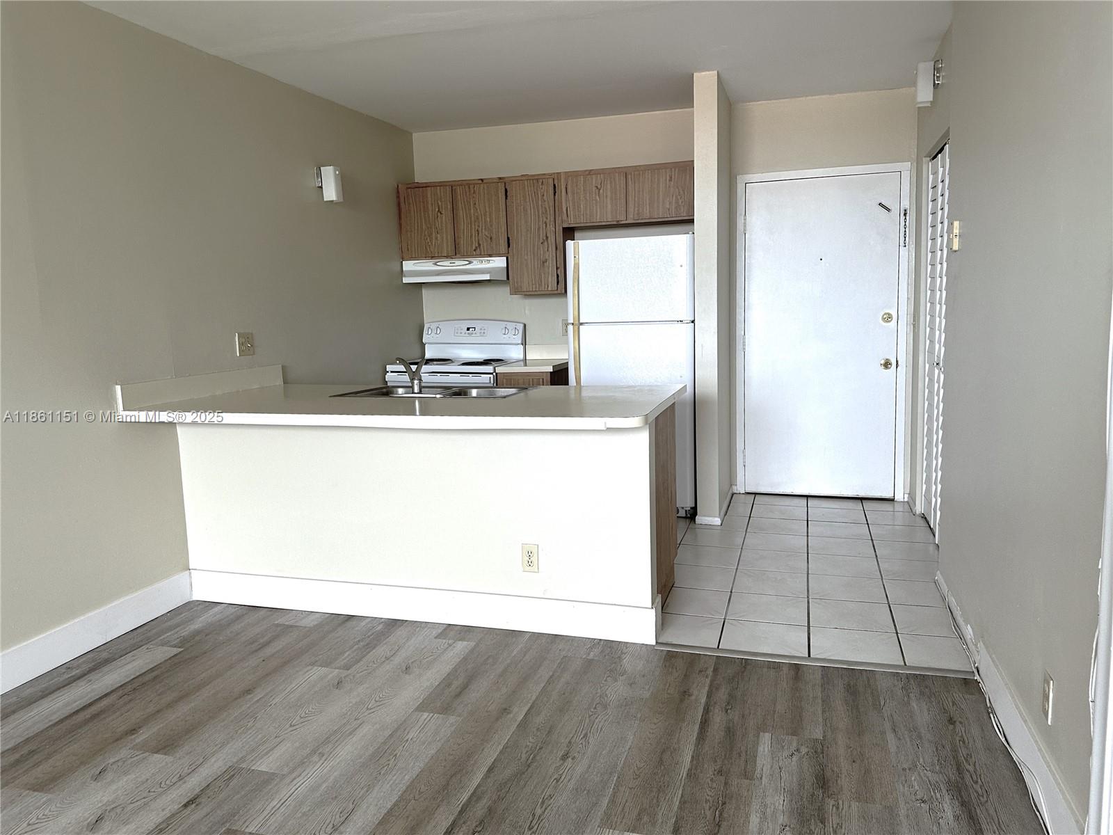 Property photo # 2